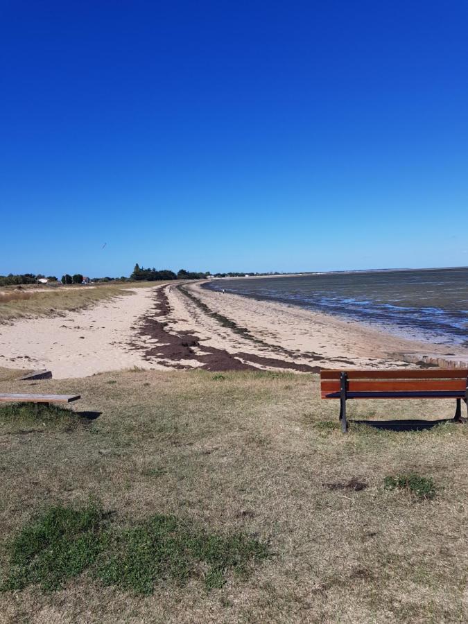 Arretez Vous A Oleron Villa Le Château-dʼOléron Kültér fotó